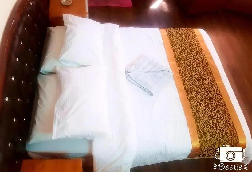 اتاق اکونومی یک تخته, Crystal Hotel فندق كريستال