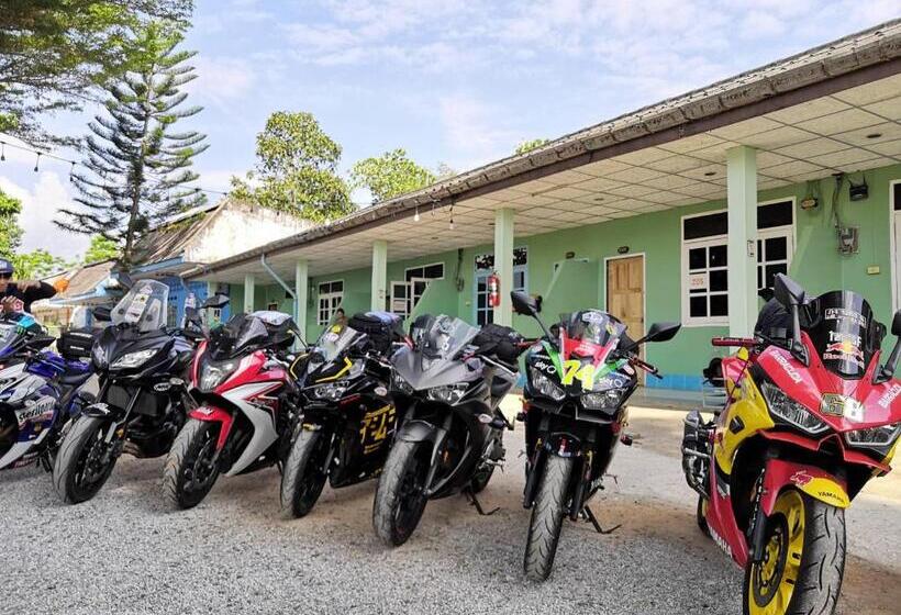 Стандартный Номер Кровать Кинг, Tree House Resort Betong