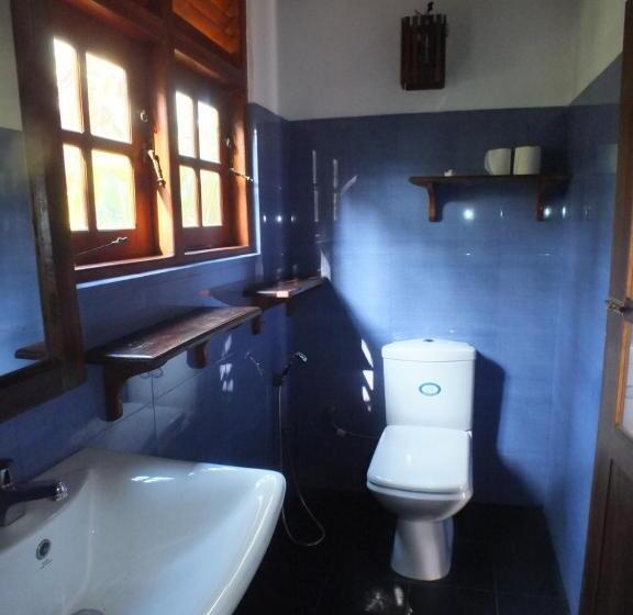 חדר סטנדרט לשלושה עם טרסה, Abraham Beach House