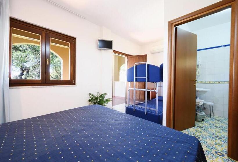 Четырехместный Номер Классик, Villaggio Stella Del Sud & Resort