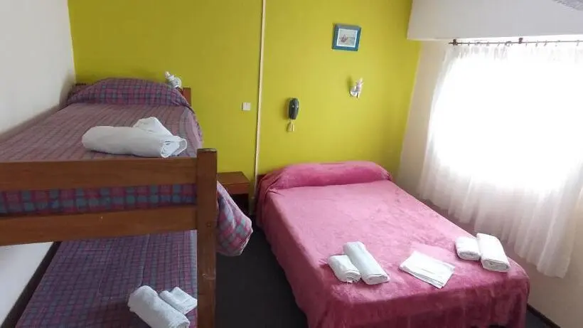 Standard Neljän Hengen Huone, Hosteria Los Amigos