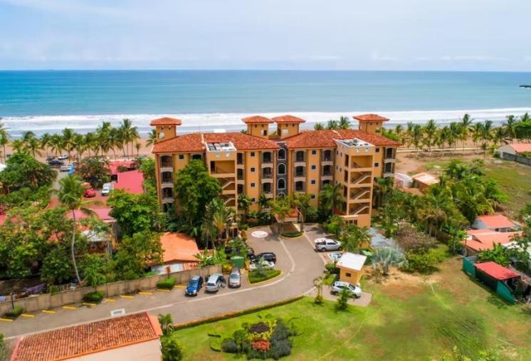 Апартаменты 3 Спальни Вид на Море, Bahia Encantada Beach Front Proyect, Jaco Paradise