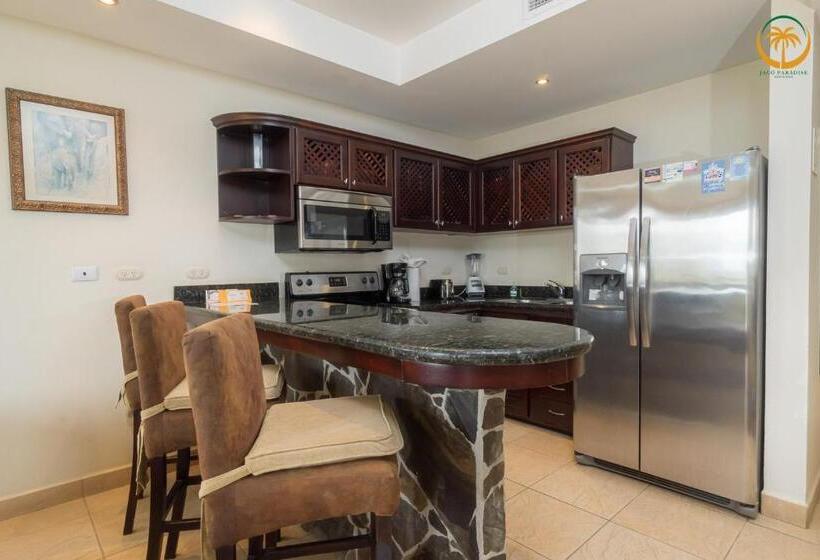 带2个卧室带海景的公寓, Bahia Encantada Beach Front Proyect, Jaco Paradise