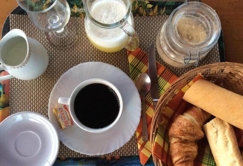 آپارتمان 1 خوابه با چشمانداز دریا, Gîtes Bb