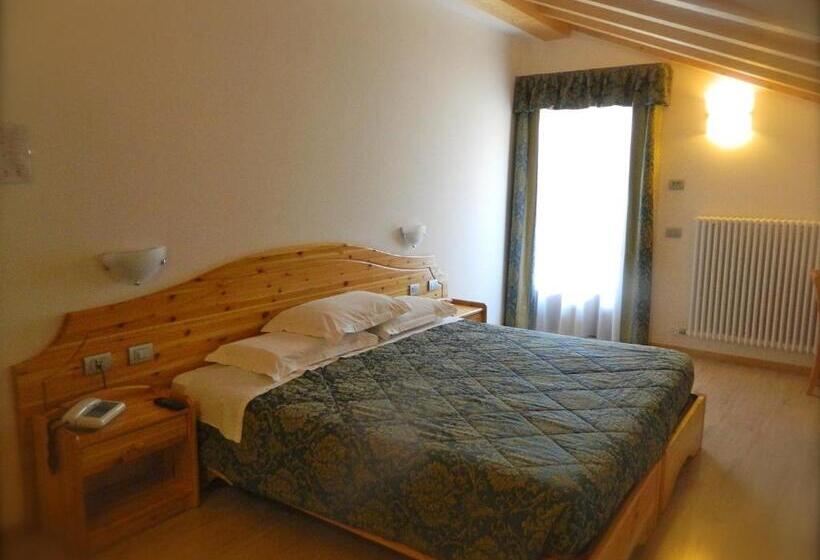 חדר סטנדרט, Albergo Montecroce