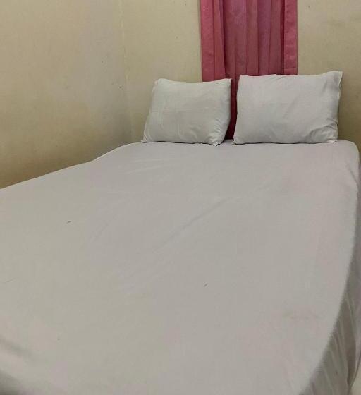 غرفة قياسية, Oyo Life 93259 Kos Kurnia