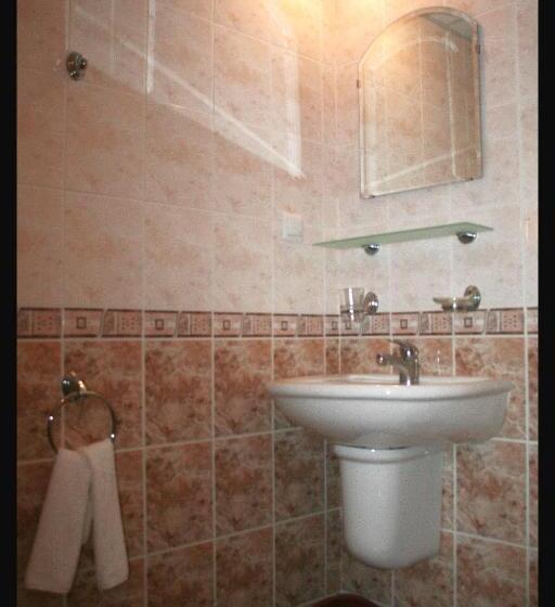 스탠다드 룸, Palace