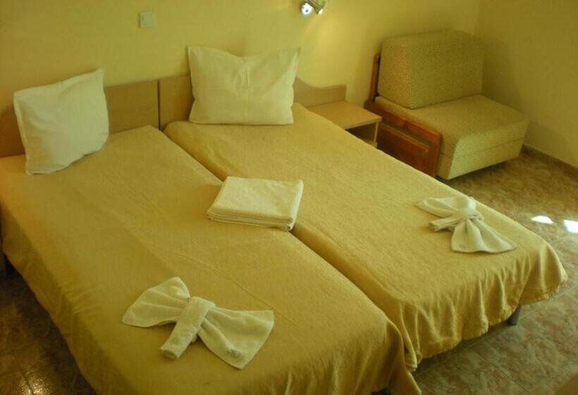 스탠다드 룸, Palace