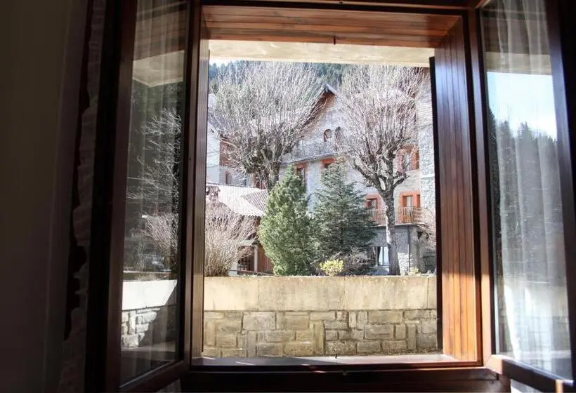 Huoneisto 2 Makuuhuonetta, Tirolo