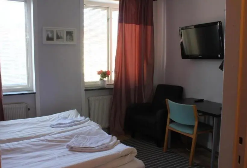 Standard-huone, Tre Stockar