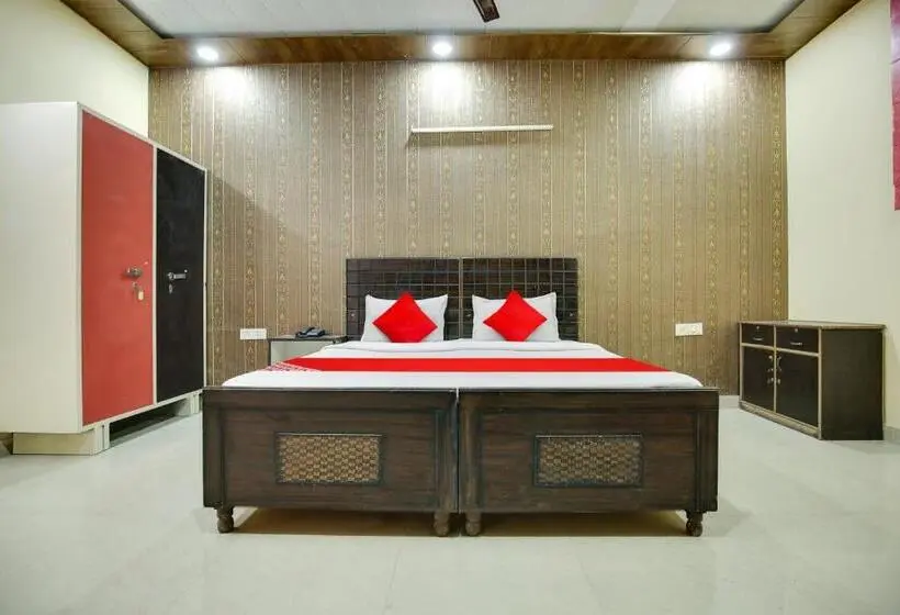 トリプルクラシックルーム, Super Hotel O Sector 58 Mohali Formerly Hotel Alpha