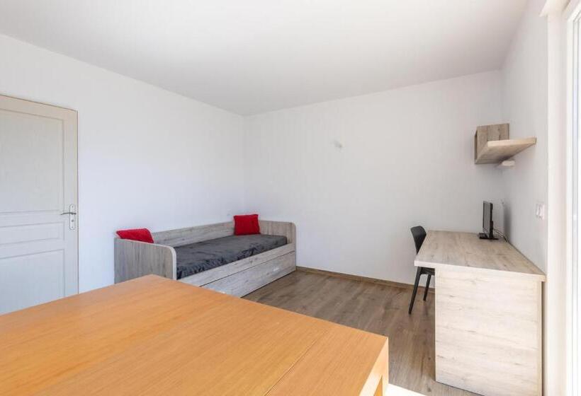 침실 1개 발코니 아파트, Panoramic Campus