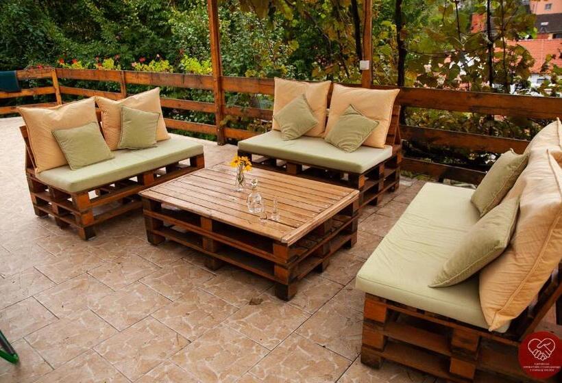 اتاق استاندارد با سرویس بهداشتی مشترک, Guesthouse Edelnice