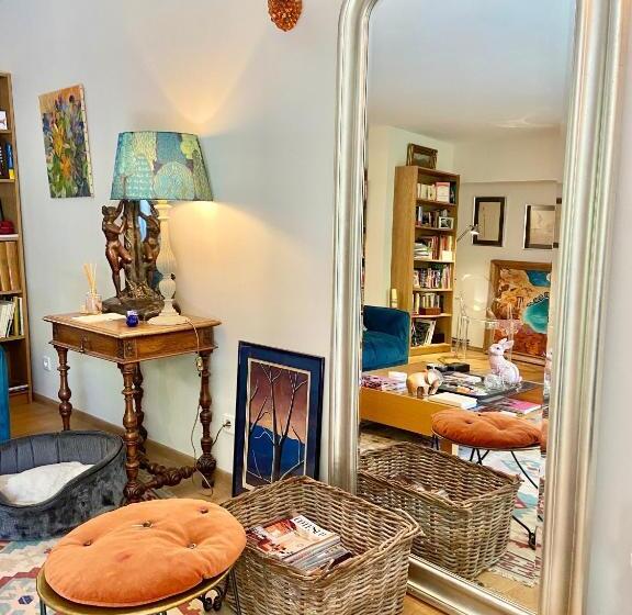 Апартаменты 1 Спальня, La Maison Bleue