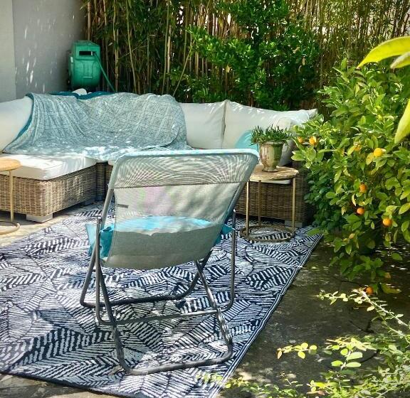 Апартаменты 1 Спальня, La Maison Bleue