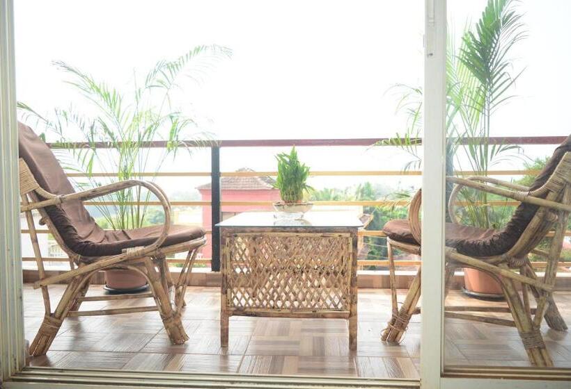 غرفة عائلية, Luxfort