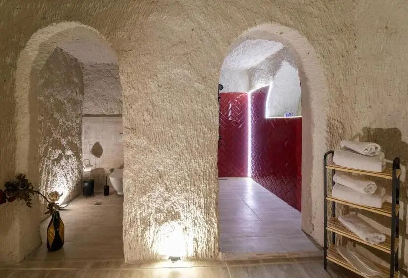 キングサイズベッドのスイートルーム, My Cave Suites