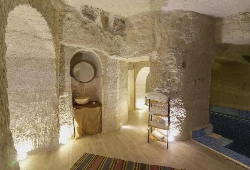 プレジデントスイートルーム, My Cave Suites