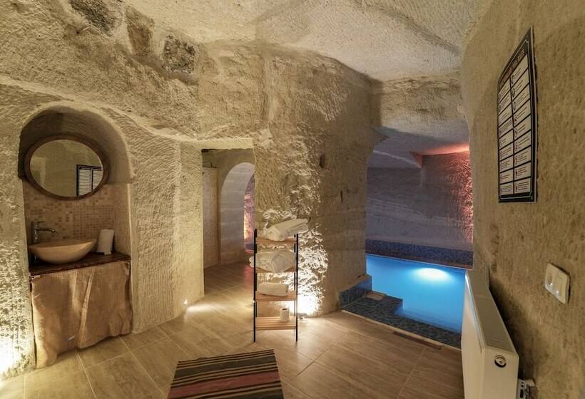 جناح رئاسى, My Cave Suites