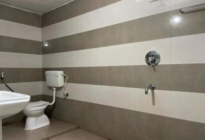 חדר דלוקס, Pratap Palace