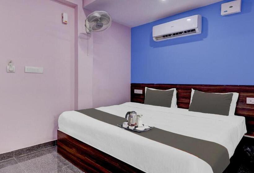 Трехместный Номер Классика, Oyo Hotel Grand Meridian