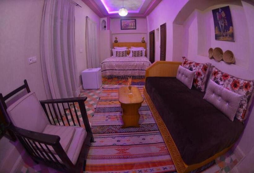 اتاق لوکس سه تخته, Ryad Escondido
