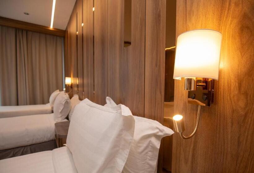 스탠다드 트리플 룸, فندق ماسة المشاعر