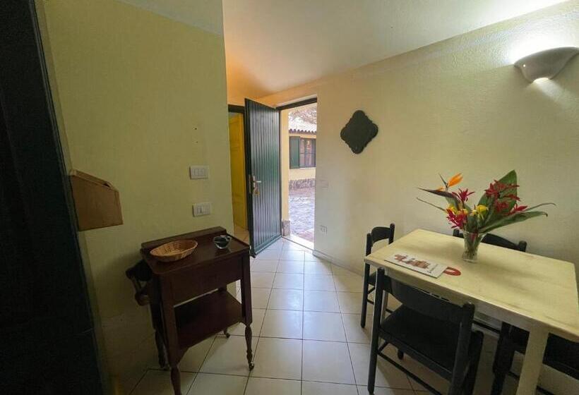 בונגלו סטנדרט עם נוף לגינה, Ala Birdi Residence