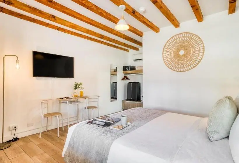 اتاق استاندارد, Beach House By Uliv