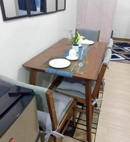 غرفة عائلية, Chelsea Suite S Esthetic Staycation At Trees Residence Qc