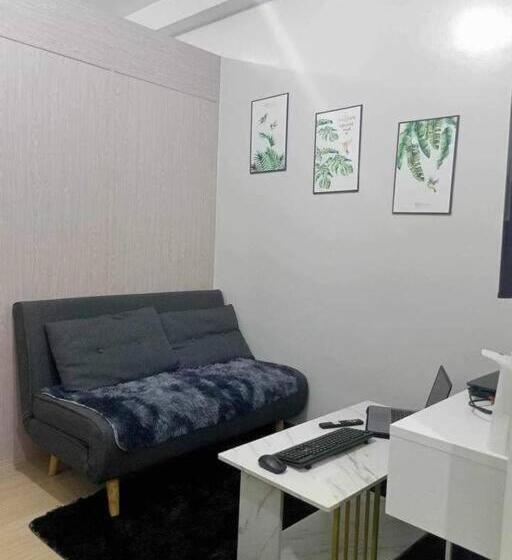 패밀리 룸, Chelsea Suite S Esthetic Staycation At Trees Residence Qc