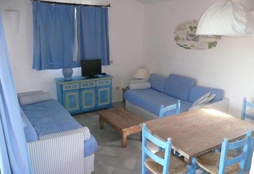 شقة غرفة نوم واحدة مزودة بشُرفة, Cormorani Alti