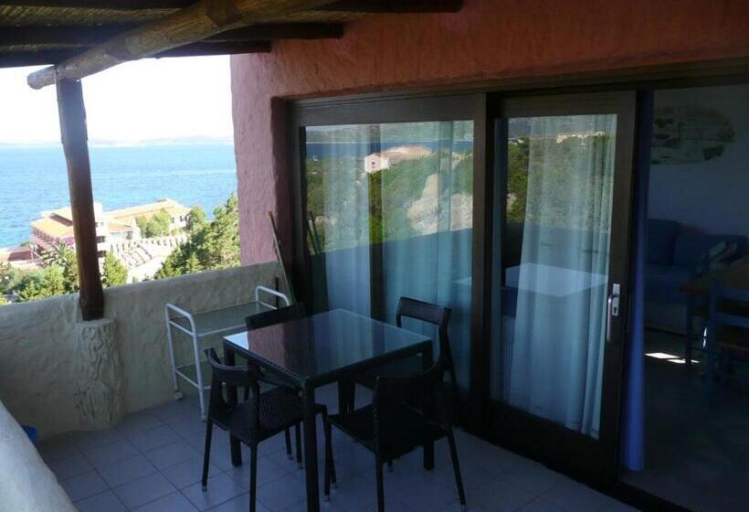 شقة غرفة نوم واحدة مزودة بشُرفة, Cormorani Alti