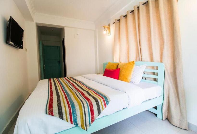 غرفة قياسية مزوَّدة بشُرفة, Turquoiise House