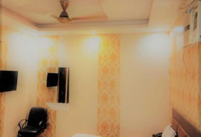 غرفة كلاسيكية ثلاثية, Oyo Hotel Sky Palace