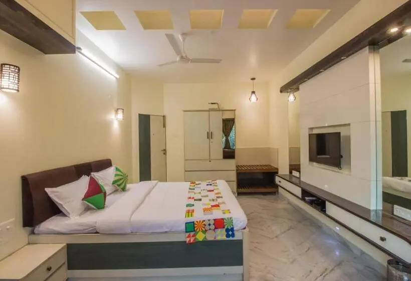 اتاق استاندارد, Calangute Beach Way