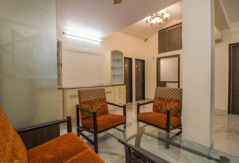 Standard Trippelrum, Calangute Beach Way