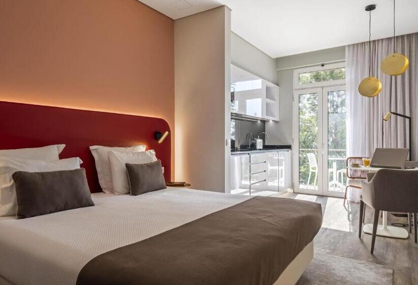 Номер Deluxe Вид на Море с Балконом, King David Suites By Madeira Sun Travel