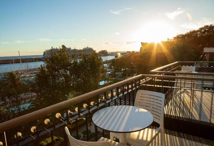 Номер Стандарт Вид на Море, King David Suites By Madeira Sun Travel