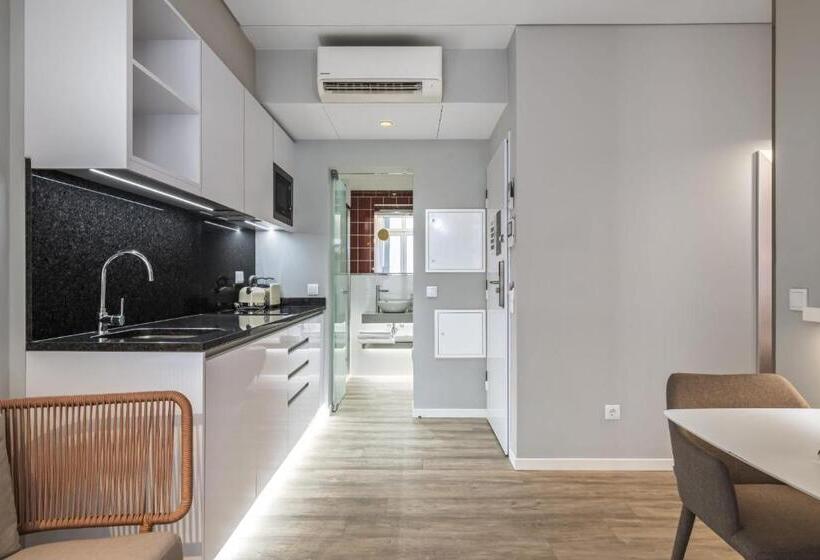 Номер Стандарт Вид на Горы, King David Suites By Madeira Sun Travel