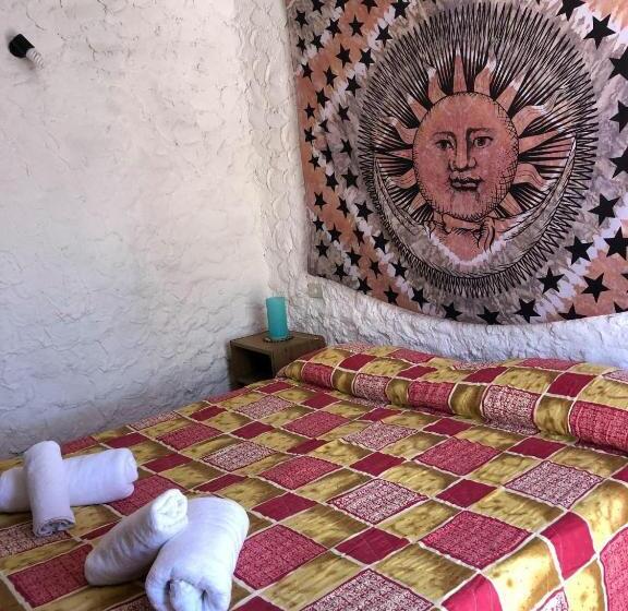 اتاق چهار تخته با دستشویی مشترک, Le Pleadi