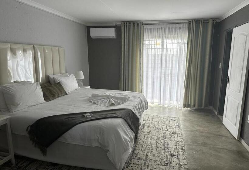 豪华房间, The Rest Lodge