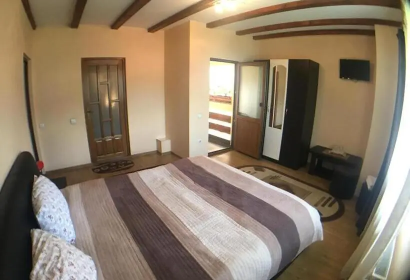 スタンダードルーム, Pensiunea Casa Frasin