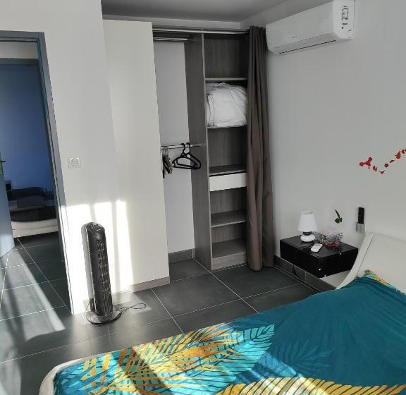 バルコニー付き1ベッドルームアパートメント, Villa Collections Appartement Trois Chambres