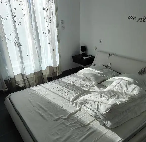 バルコニー付き１ベッドルームアパートメント, Villa Collections Appartement Trois Chambres