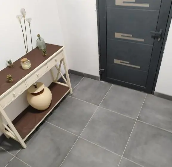 バルコニー付き１ベッドルームアパートメント, Villa Collections Appartement Trois Chambres