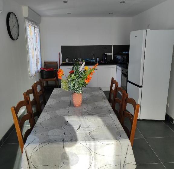 バルコニー付き1ベッドルームアパートメント, Villa Collections Appartement Trois Chambres