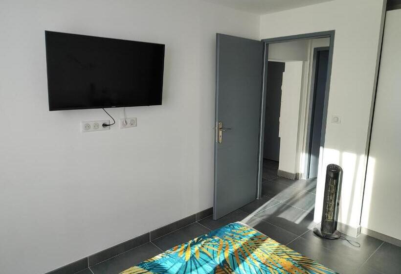 バルコニー付き1ベッドルームアパートメント, Villa Collections Appartement Trois Chambres