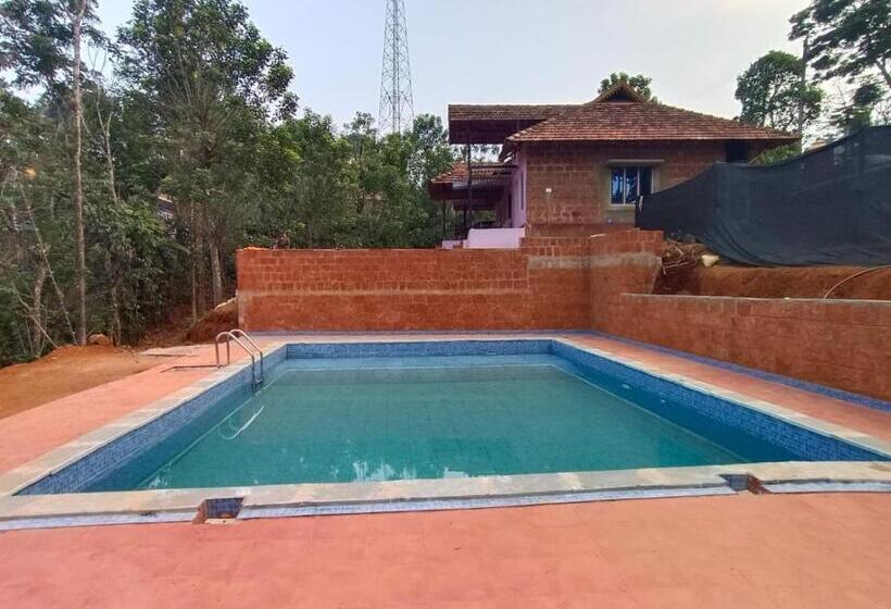 Четырехместный Номер Стандарт, Green Coorg Homestay
