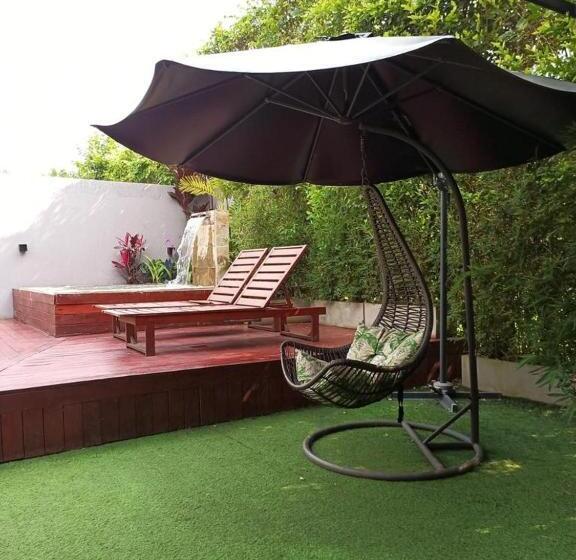 주니어 스위트 풀장 전망, Suites Lounge La Viga